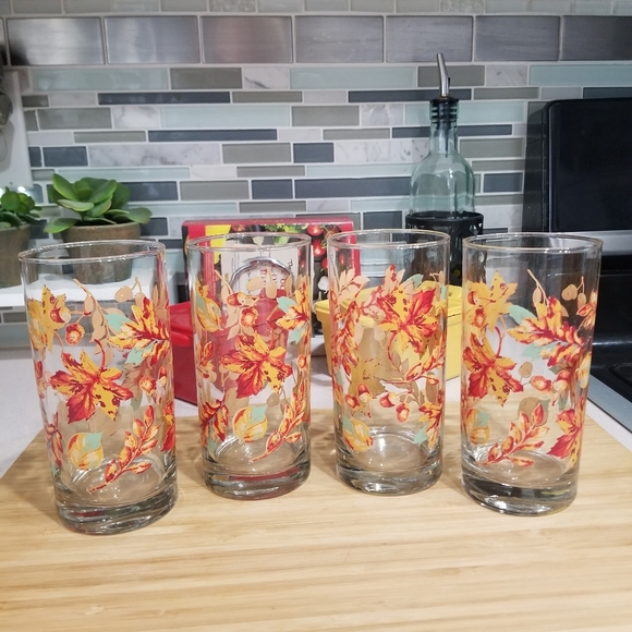Set of 4 Autumn Fall Leaves Drinking Glasses Tumblers Coolers 16oz - Picture 6 of 6